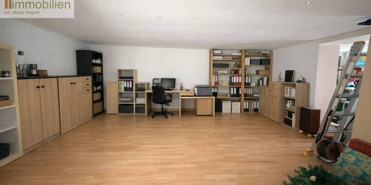 Reihenendhaus Hausen - 5 Zimmer, 240 m&sup2;, 249.000&euro; | Angebot:26863210