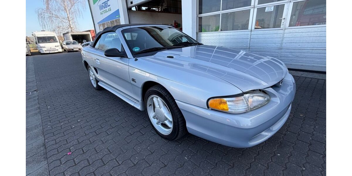 Ford Mustang 107.000 km 13.900 &euro; Neuwied 56566