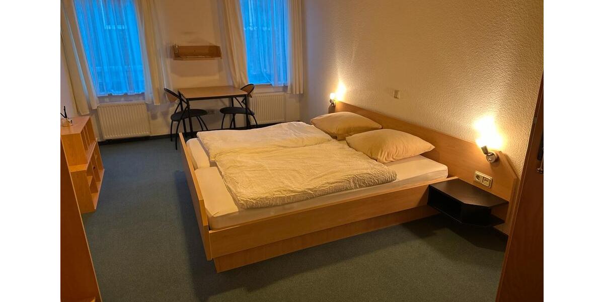 Etagenwohnung Asbach - 11 Zimmer, 22&euro; | Angebot:22929868