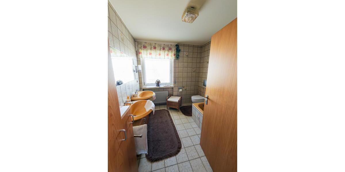 Einfamilienhaus Neuwied - 5.5 Zimmer, 148 m&sup2;, 519.000&euro; | Angebot:26973175