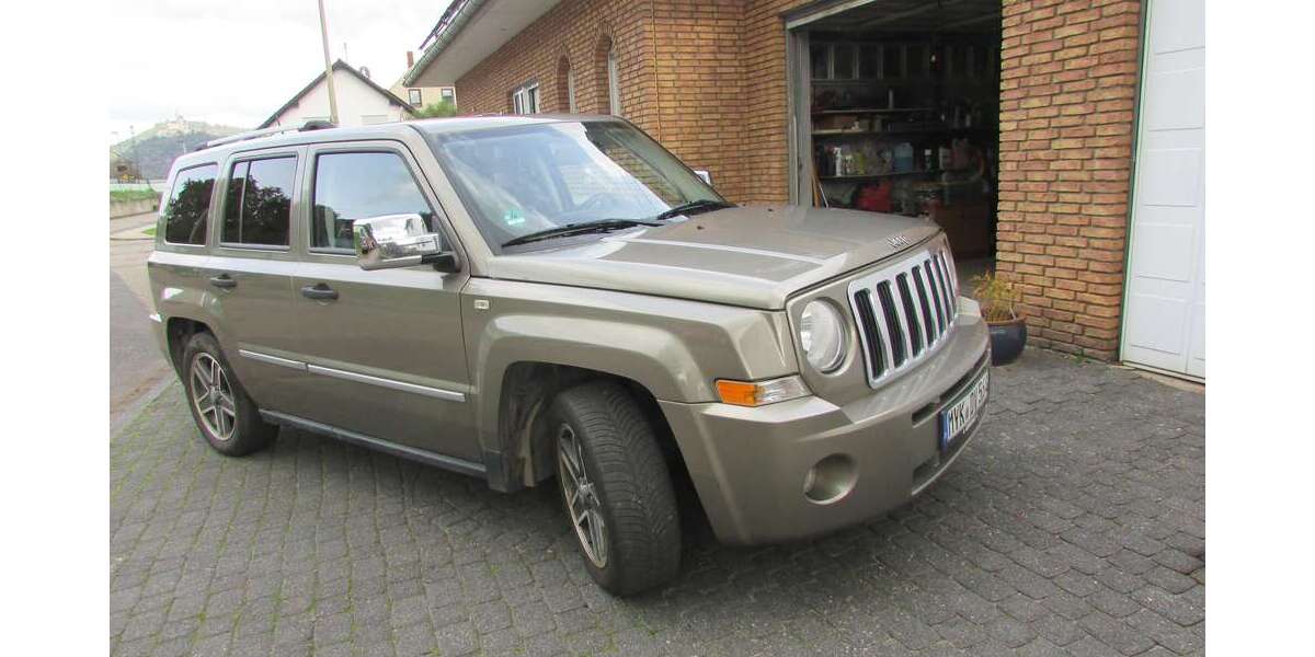Jeep Patriot 217.000 km 5.450 &euro; Spay 56322