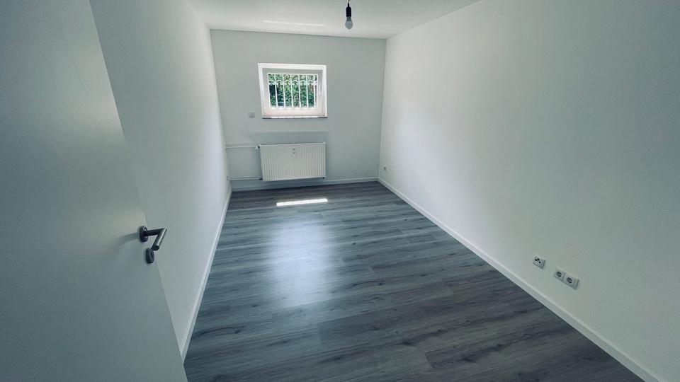 Mehrfamilienhaus, Wohnhaus Neuwied Feldkirchen - 7.5 Zimmer, 200 m&sup2;, 640.000&euro; | Angebot:26824402