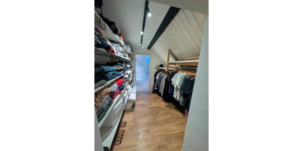 Einfamilienhaus Selters (Westerwald) - 4 Zimmer, 210 m&sup2;, 295.000&euro; | Angebot:23572632