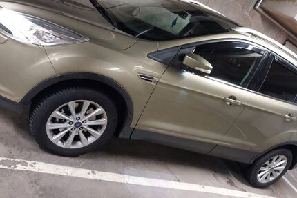 Ford Kuga 113.000 km 10.000 &euro; Montabaur 56410