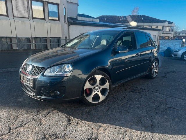 VW Golf 153.600 km 6.950 &euro; Mayen 56727