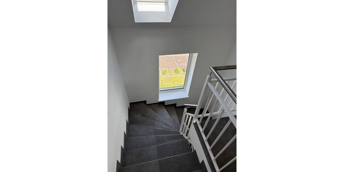 Etagenwohnung Dierdorf - 3 Zimmer, 77 m&sup2;, 1.200&euro; | Angebot:26056626
