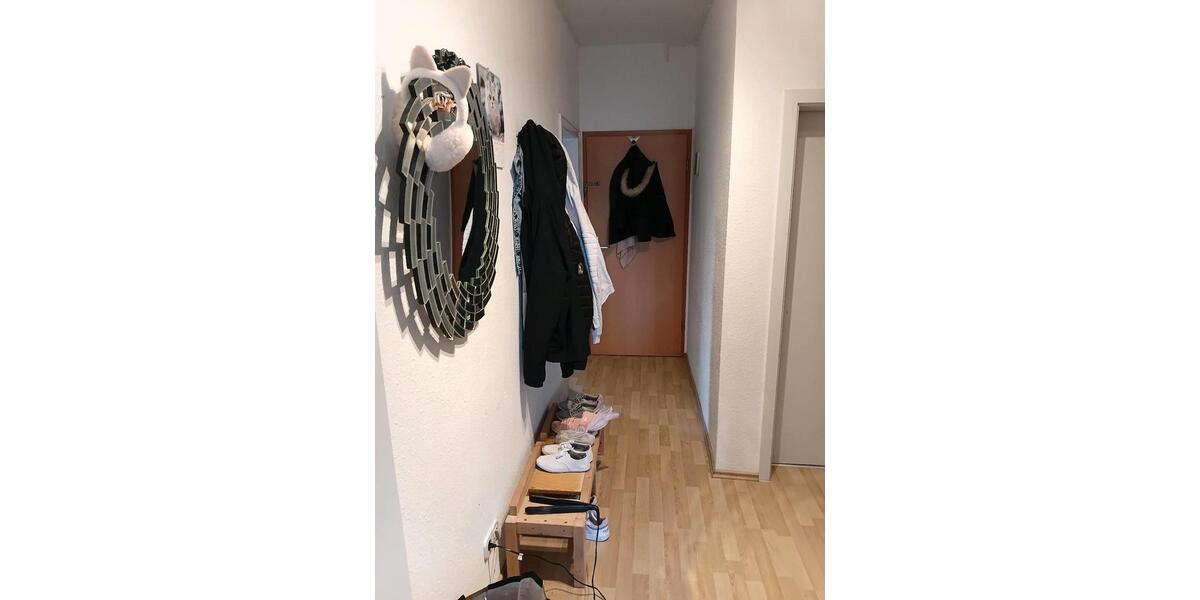 Etagenwohnung Remagen - 3 Zimmer, 74 m&sup2;, 580&euro; | Angebot:25959760