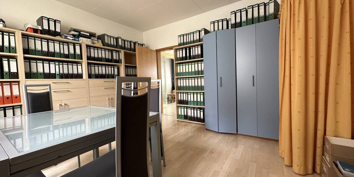 Gewerbeobjekt Puderbach - 2 Zimmer, 32 m&sup2;, 350&euro; | Angebot:25665285