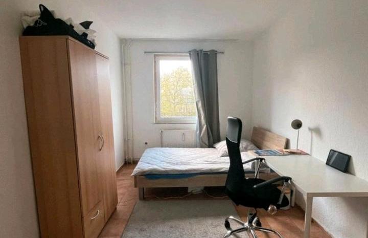 Etagenwohnung Leutesdorf - 1 Zimmer, 18 m&sup2;, 300&euro; | Angebot:24819771