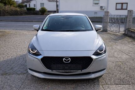 Mazda 2 28.128 km 13.300 &euro; Montabaur 56410