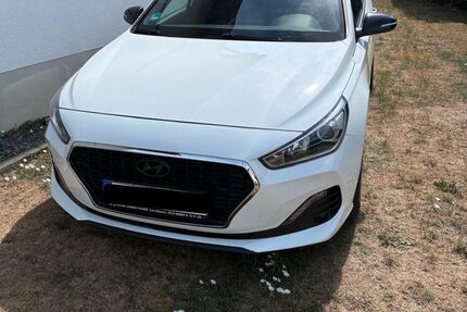 Hyundai i30 68.000 km 11.950 &euro; Mülheim-Kärlich 56218