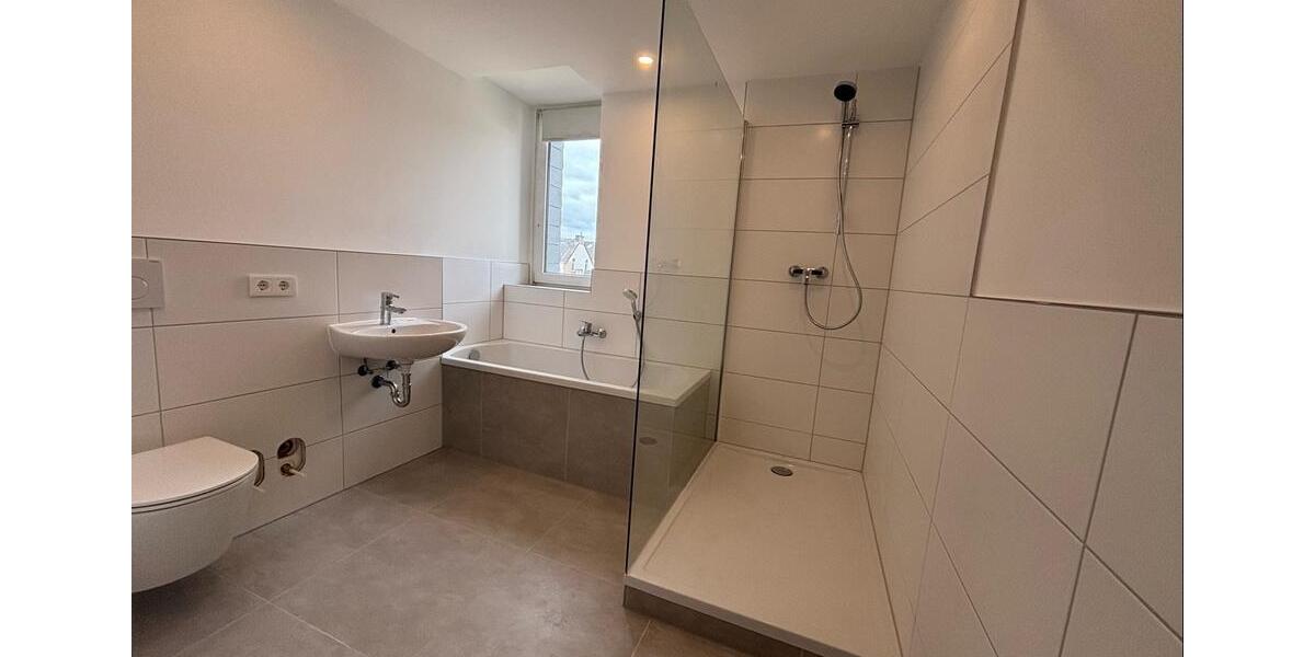 Dachgeschoßwohnung Bad Neuenahr-Ahrweiler Ahrweiler - 3 Zimmer, 126 m&sup2;, 980&euro; | Angebot:24474656