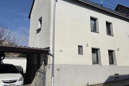 Haus Polch - 3 Zimmer, 130 m&sup2;, 1.200&euro; | Angebot:25976515