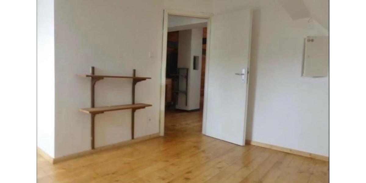 Dachgeschoßwohnung Wirges - 1 Zimmer, 45 m&sup2;, 690&euro; | Angebot:25354577