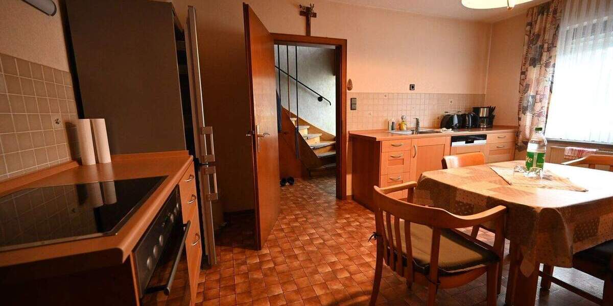 Mehrfamilienhaus, Wohnhaus Breitenau - 6 Zimmer, 145 m&sup2;, 219.000&euro; | Angebot:25687192