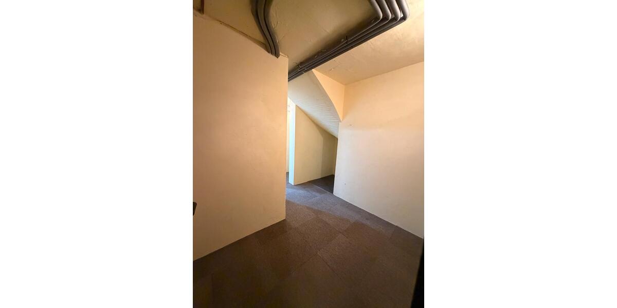 Etagenwohnung Selters (Westerwald) - 3 Zimmer, 105 m&sup2;, 890&euro; | Angebot:25724561