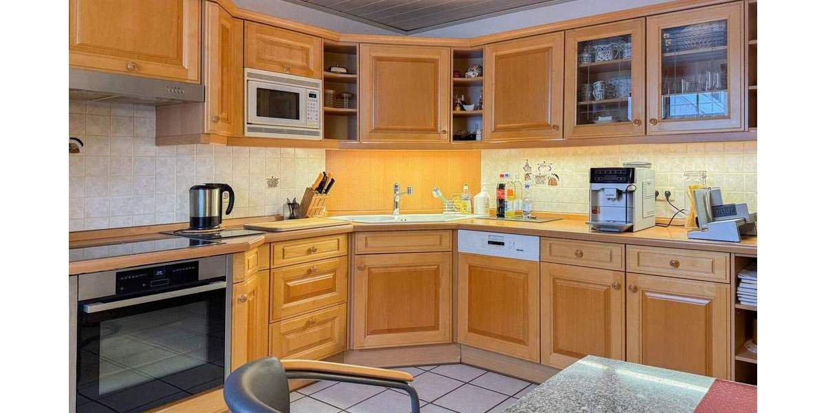 Einfamilienhaus Mündersbach - 1 Zimmer, 260 m&sup2;, 297.000&euro; | Angebot:25691936