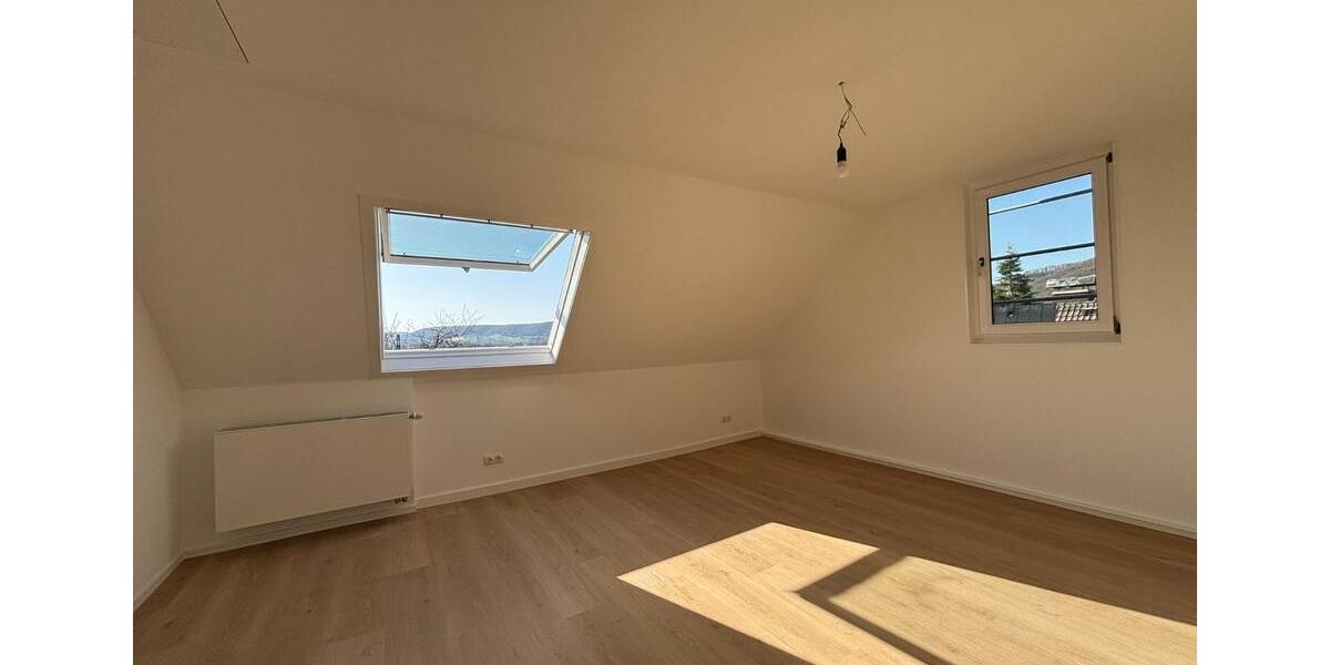 Maisonettenwohnung Breitscheid - 3 Zimmer, 110 m&sup2;, 1.100&euro; | Angebot:25843318