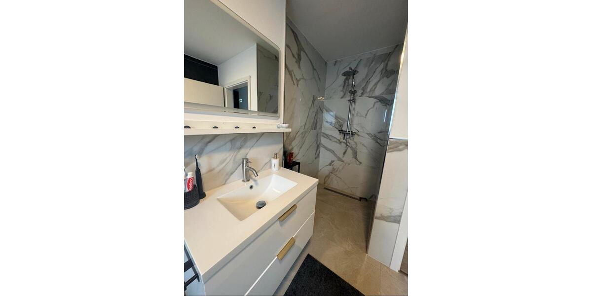 Dachgeschoßwohnung Schalkenbach - 4 Zimmer, 125 m&sup2;, 1.300&euro; | Angebot:26023341