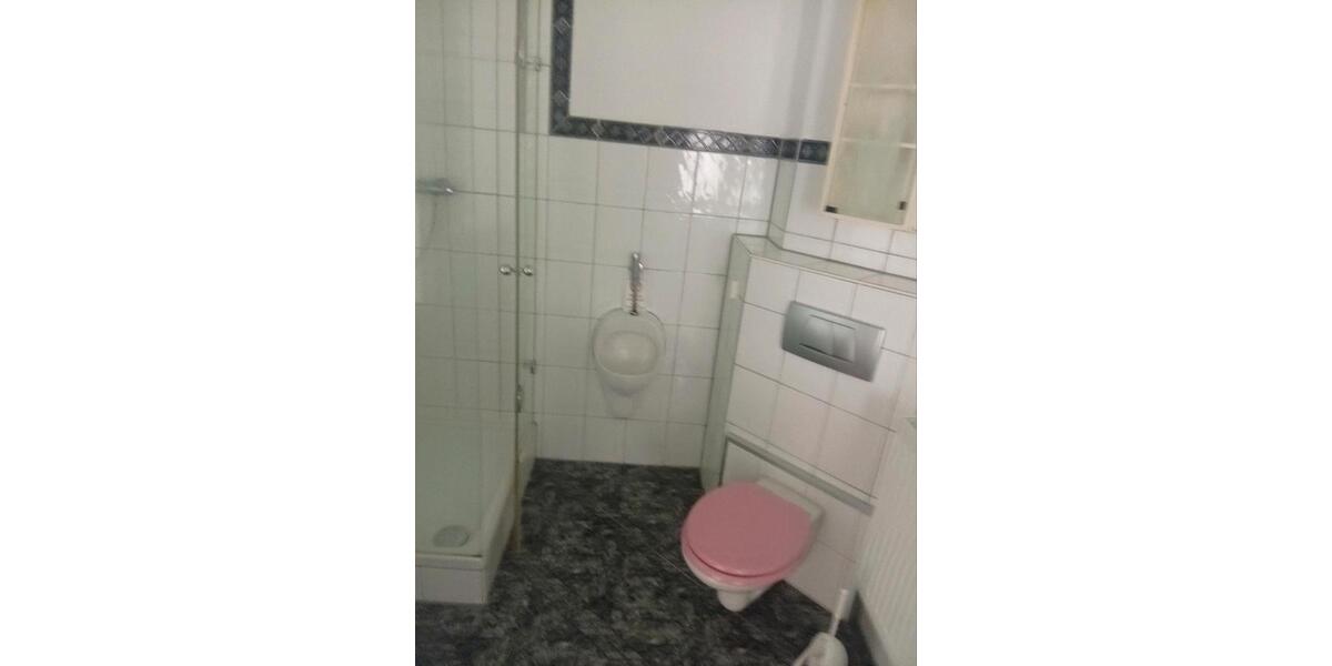 Erdgeschoßwohnung Nauort - 3 Zimmer, 90 m&sup2;, 500&euro; | Angebot:26688025