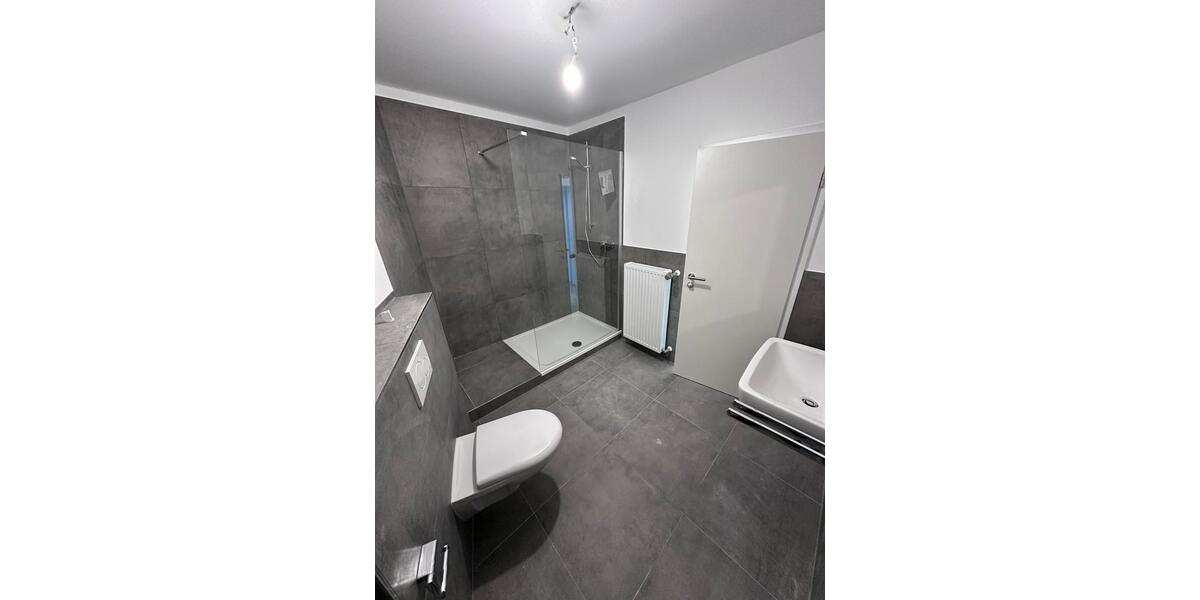 Dachgeschoßwohnung Mayen - 3 Zimmer, 64 m&sup2;, 700&euro; | Angebot:25783263