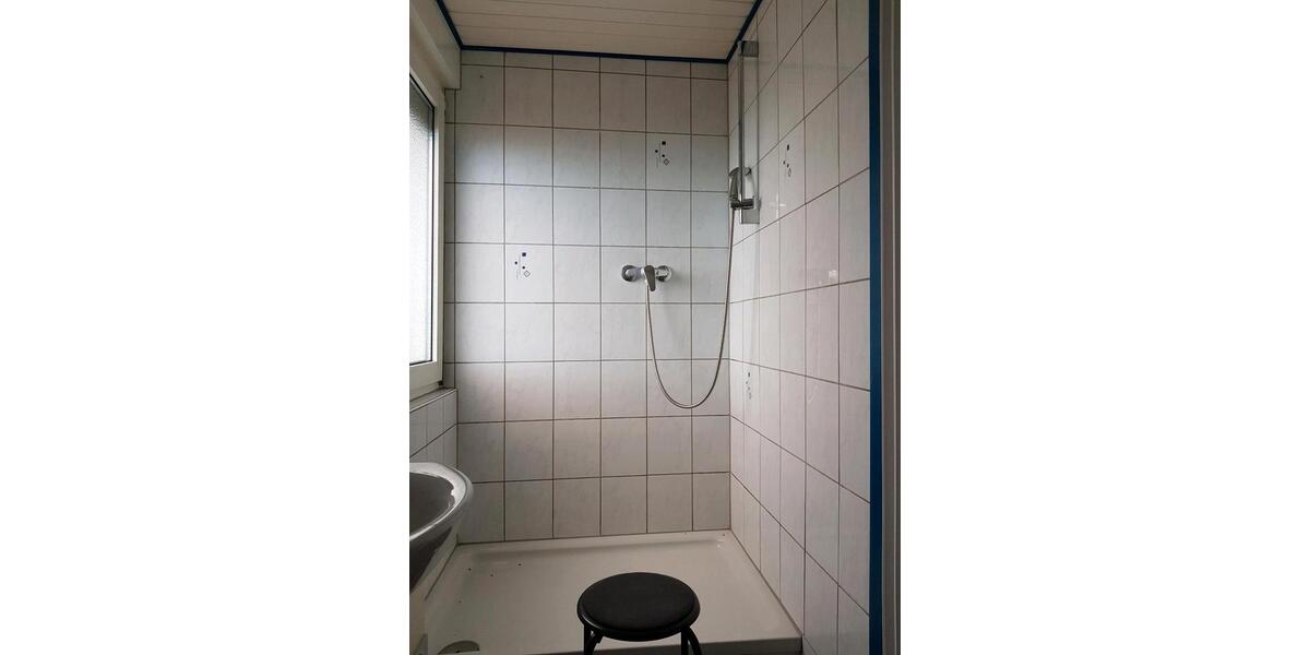 Dachgeschoßwohnung Nauort - 3 Zimmer, 75 m&sup2;, 400&euro; | Angebot:26678207