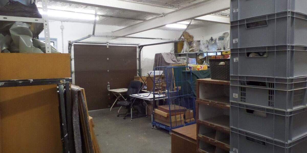 Einfamilienhaus Oberdreis - 1 Zimmer, 242 m&sup2;, 235.000&euro; | Angebot:25732785