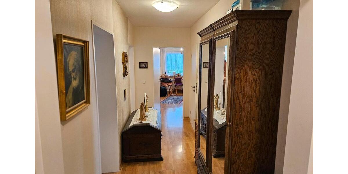 Etagenwohnung Bad Honnef - 3 Zimmer, 77 m&sup2;, 219.000&euro; | Angebot:23665137