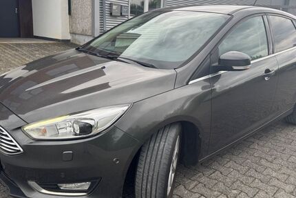 Ford Focus 297.386 km 4.800 &euro; Oberhonnefeld 56587