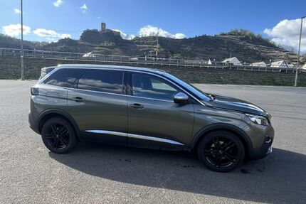 Peugeot 5008 147.500 km 15.900 &euro; Dieblich 56332