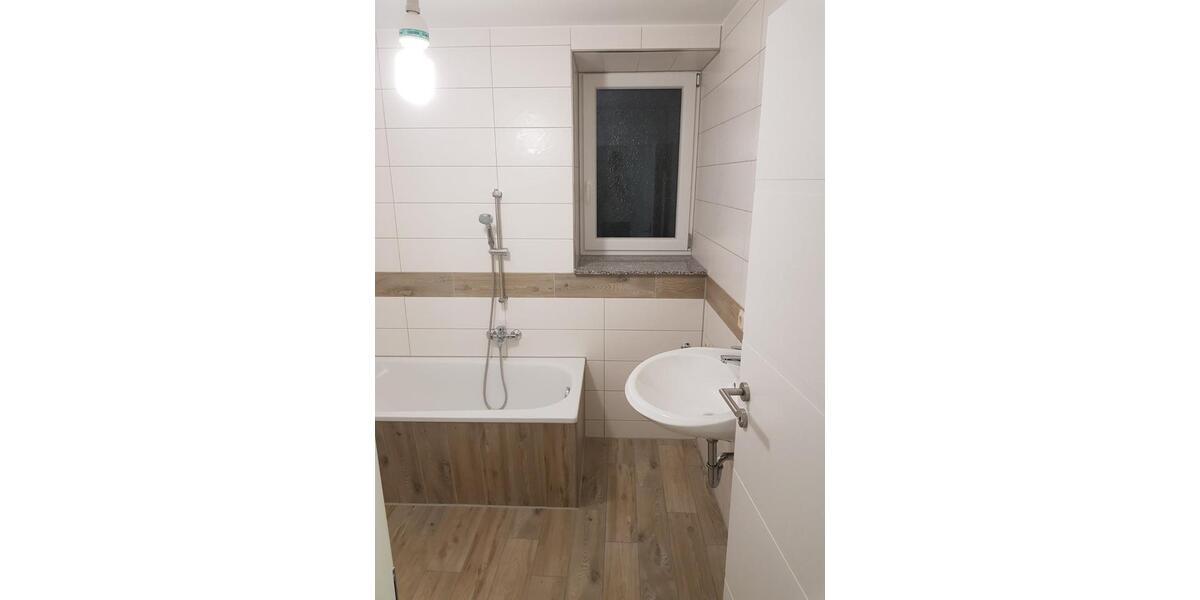 Erdgeschoßwohnung Flammersfeld - 3 Zimmer, 92 m&sup2;, 750&euro; | Angebot:25860006