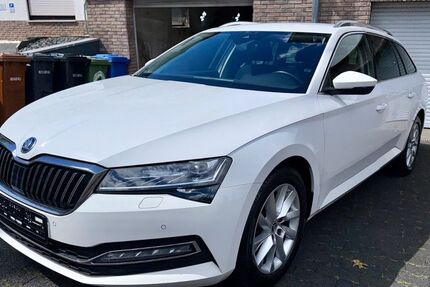 Skoda Superb 234.154 km 14.500 &euro; Vettelschoss 53560
