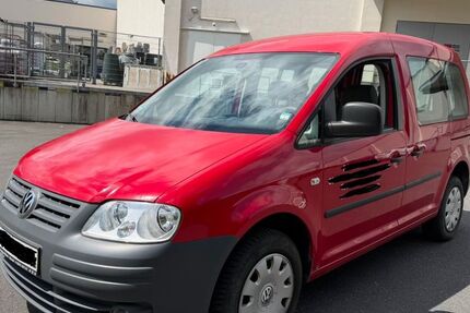 VW Caddy 84.000 km 6.700 &euro; selters 56242