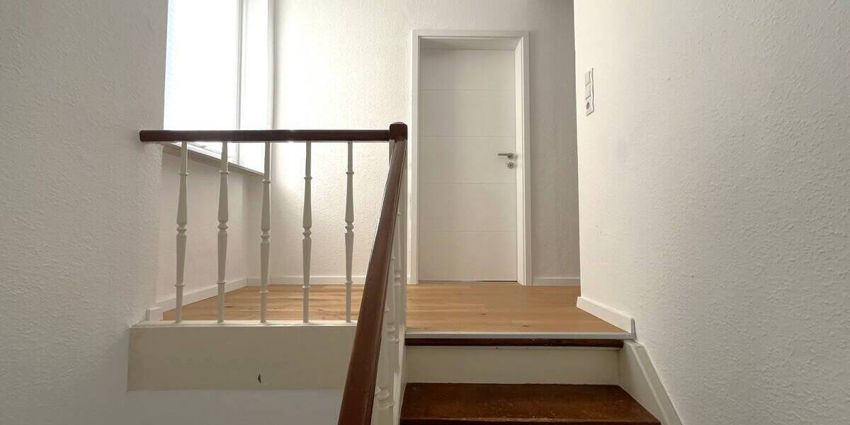 Einfamilienhaus Bendorf - 3 Zimmer, 92 m&sup2;, 380.000&euro; | Angebot:25938473