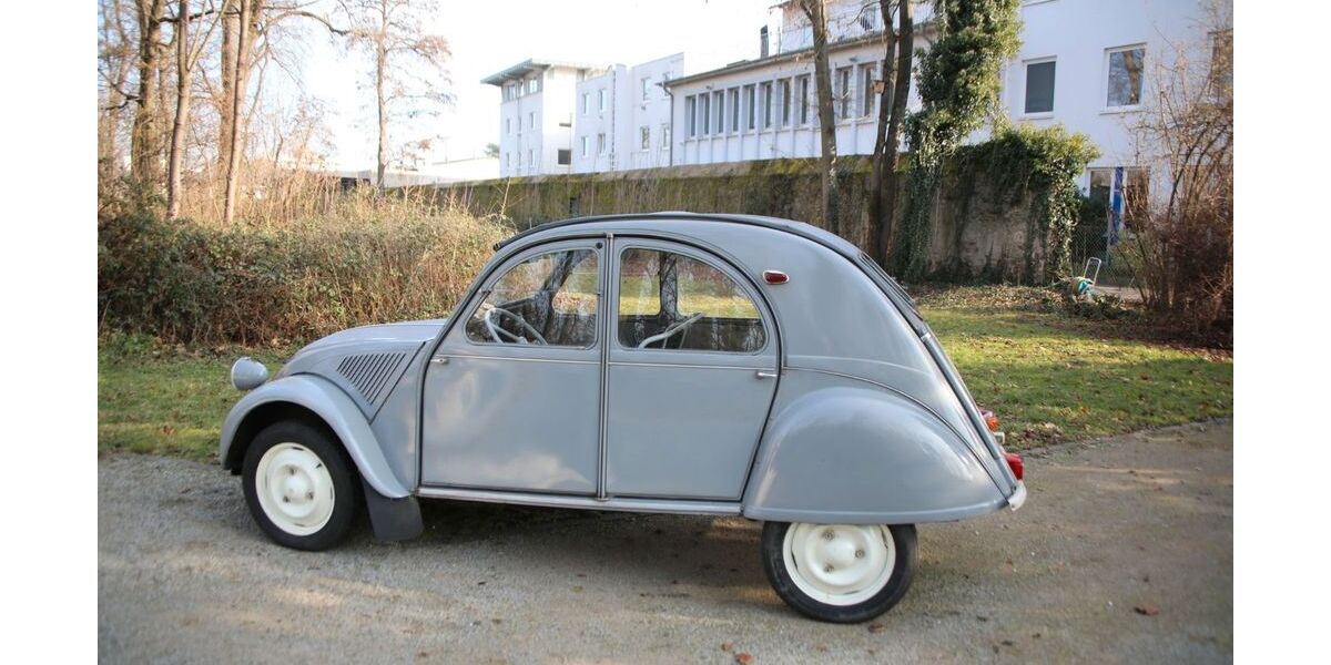 Citroen 2 CV 44.175 km 15.999 &euro; Koblenz 56070