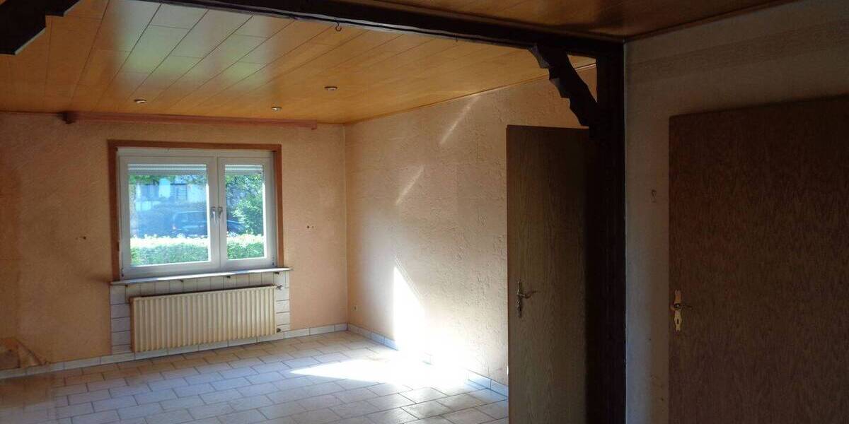 Mehrfamilienhaus, Wohnhaus Neuwied - 4 Zimmer, 100 m&sup2;, 199.000&euro; | Angebot:25729488