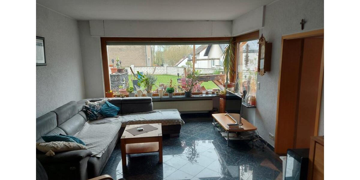 Etagenwohnung Andernach - 5 Zimmer, 124 m&sup2;, 325.000&euro; | Angebot:26164175
