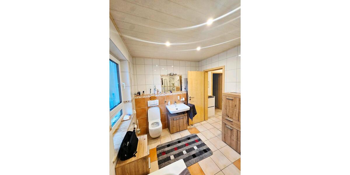 Etagenwohnung Andernach - 2 Zimmer, 64 m&sup2;, 650&euro; | Angebot:25961738