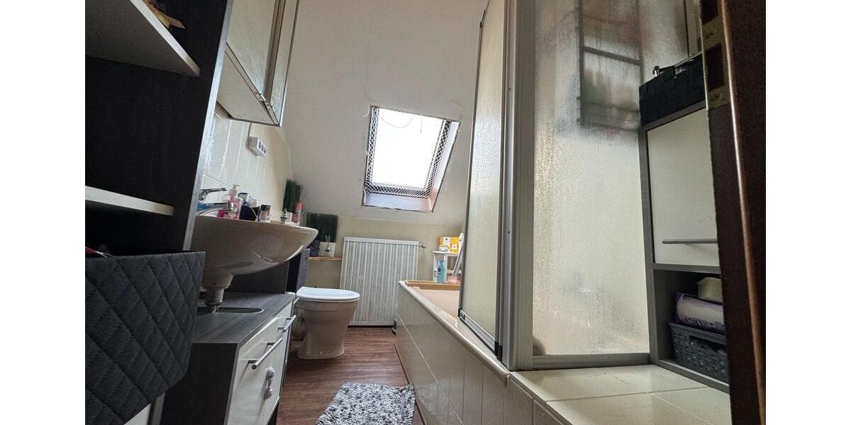 Dachgeschoßwohnung Eitelborn - 4 Zimmer, 81 m&sup2;, 680&euro; | Angebot:25516740