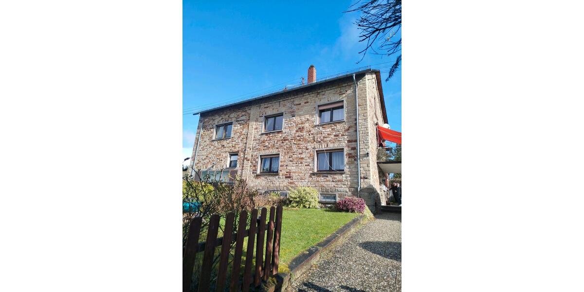 Dachgeschoßwohnung Ransbach-Baumbach Baumbach - 4 Zimmer, 80 m&sup2;, 1.150&euro; | Angebot:25959761