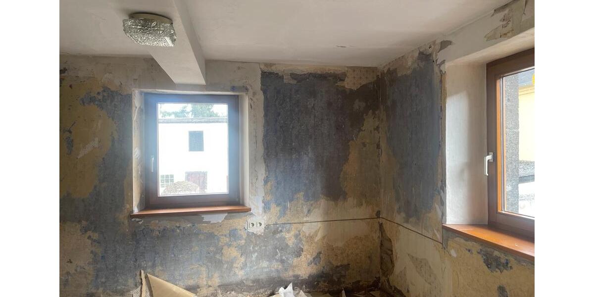 Bauernhaus, Landhaus Kobern-Gondorf Gondorf - 6 Zimmer, 120 m&sup2;, 140.000&euro; | Angebot:25275802