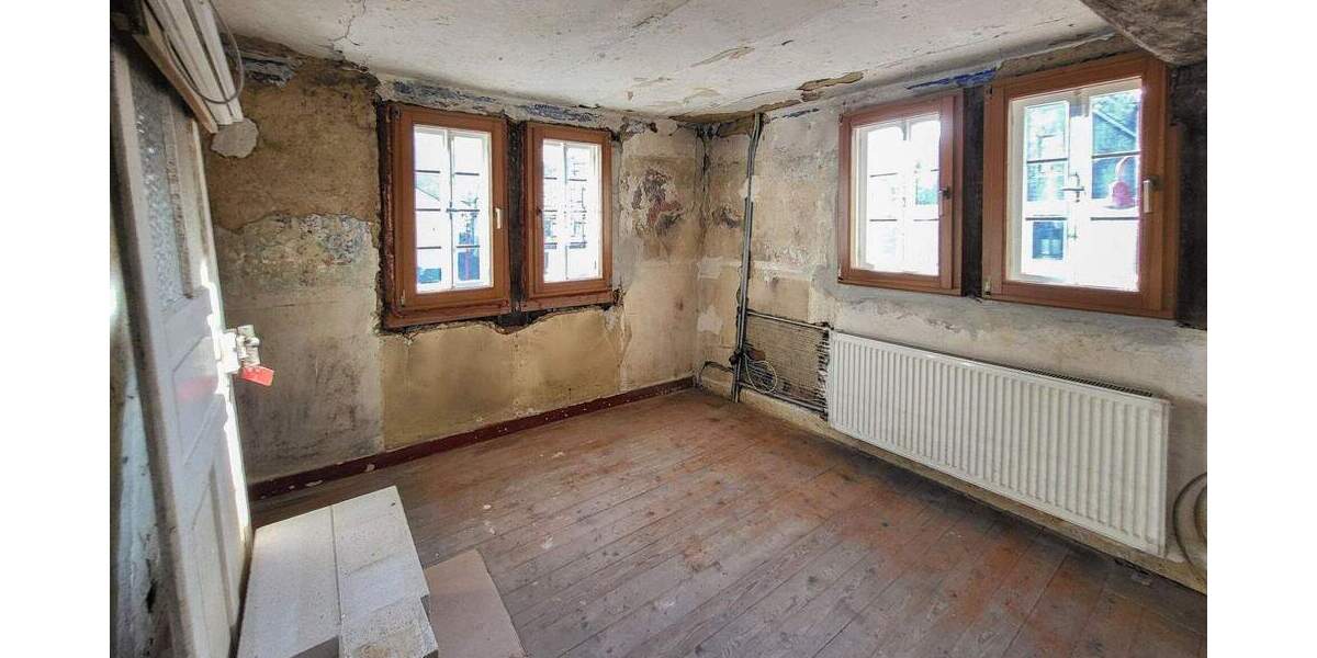 Einfamilienhaus Dausenau - 6 Zimmer, 140 m&sup2;, 79.000&euro; | Angebot:25691927