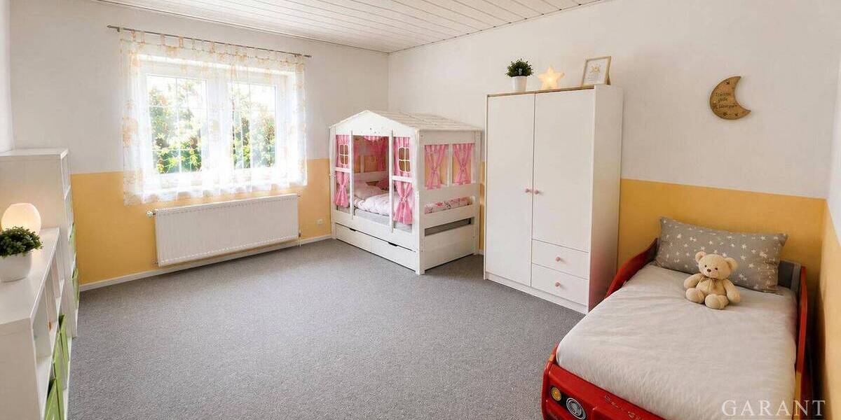Etagenwohnung Neustadt/Wied Hombach - 4 Zimmer, 130 m&sup2;, 1.250&euro; | Angebot:26672233