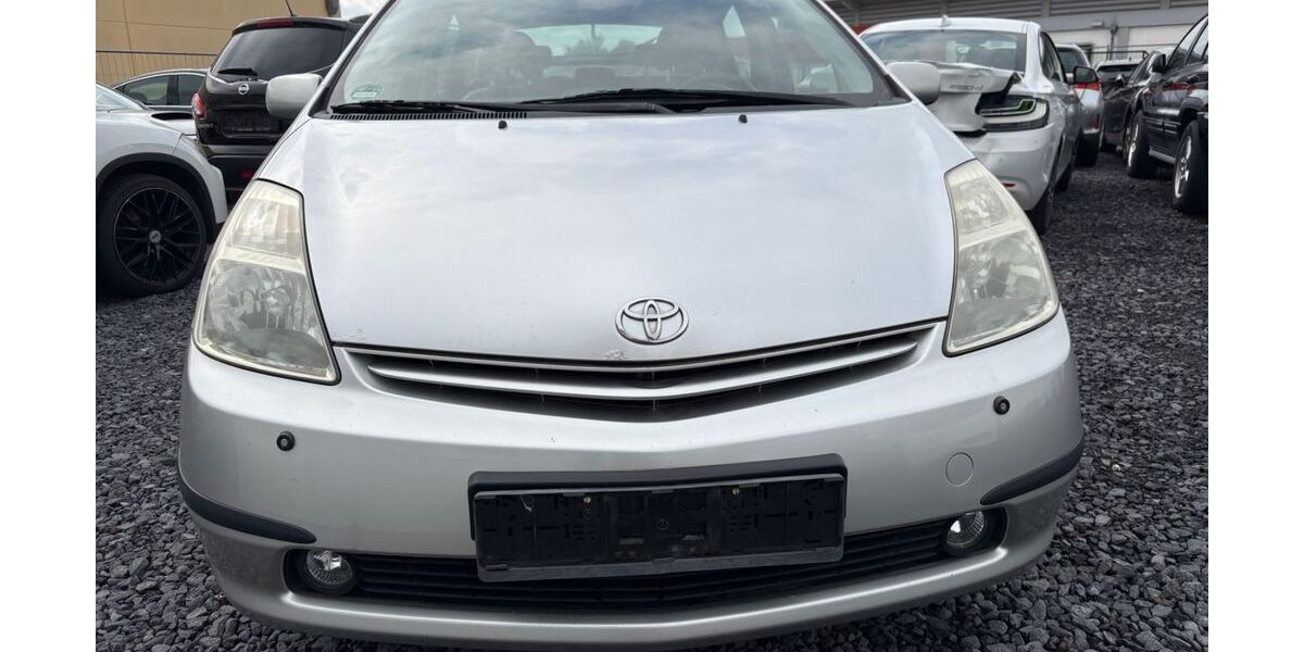 Toyota Prius 299.999 km 2.950 &euro; Ochtendung 56299