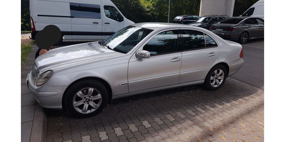 Mercedes-Benz E 220 300.000 km 1.700 &euro; Koblenz 56070