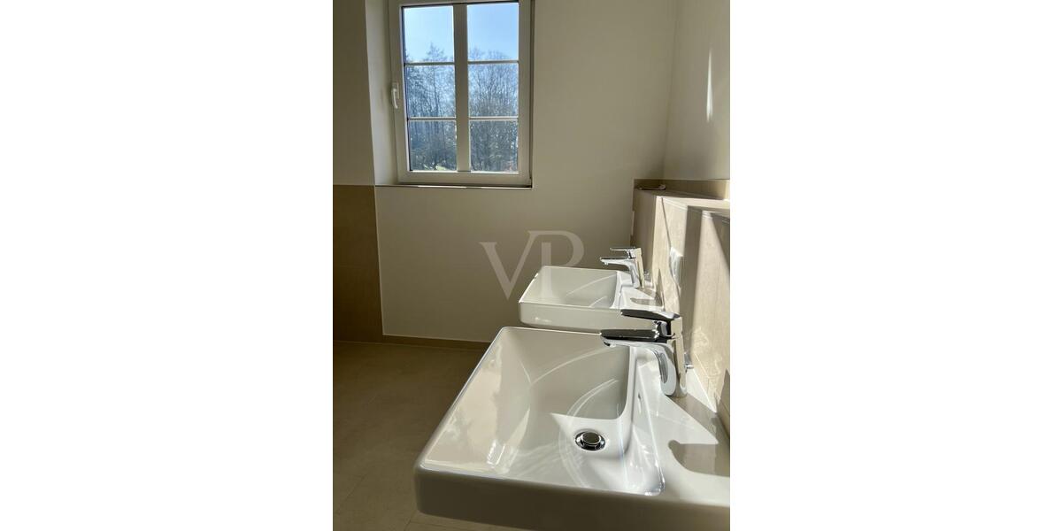 Etagenwohnung Koblenz Arenberg-Immendorf - 4 Zimmer, 145 m&sup2;, 1.595&euro; | Angebot:25384376