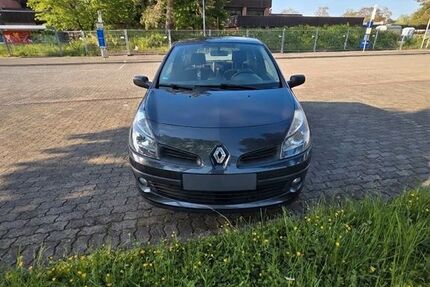 Renault Clio 203.700 km 1.200 &euro; Bad Neuenahr-Ahrweiler 53474