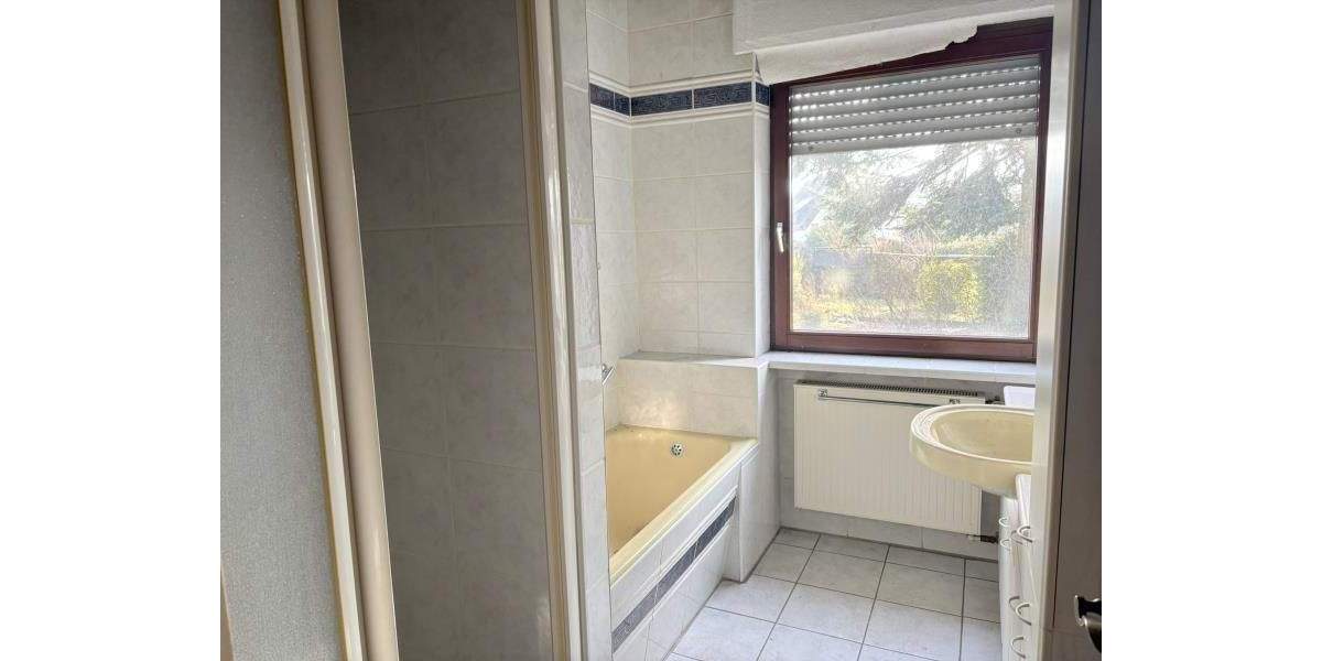 Einfamilienhaus Nauort - 1 Zimmer, 235 m&sup2;, 259.000&euro; | Angebot:25734855