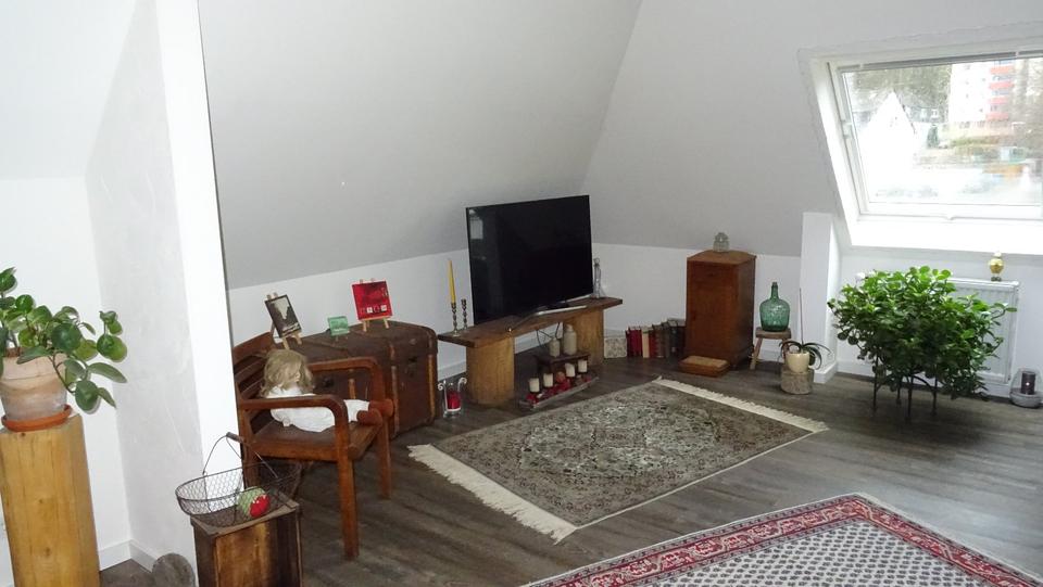 Dachgeschoßwohnung Koblenz Bisholder - 3 Zimmer, 90 m&sup2;, 840&euro; | Angebot:25931567
