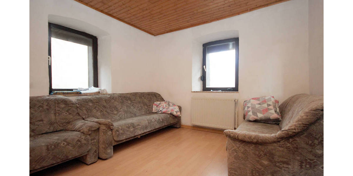 Mehrfamilienhaus, Wohnhaus Langenfeld - 5 Zimmer, 100 m&sup2;, 69.000&euro; | Angebot:25702339